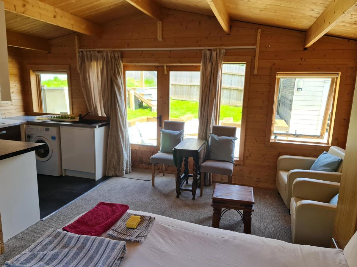 Ferienwohnung Secret Hythe, Sea Views Town Location 2Km Eurotunnel Hythe  Exterior foto